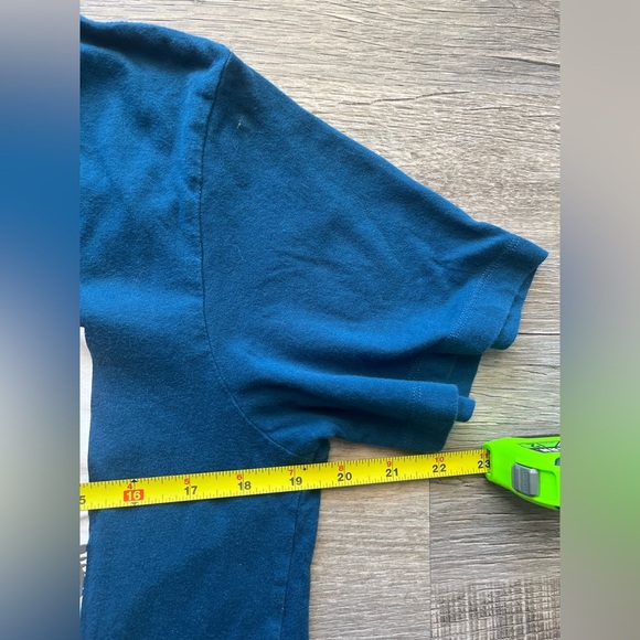 True Religion Blue Graphic T-Shirt, Women’s Sz M - Picture 9 of 10